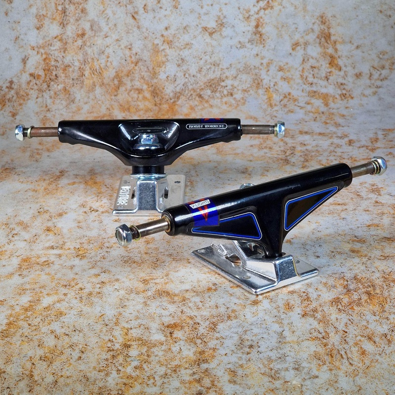 Venture V Light Worrest Custom Black / Polished Skateboard Trucks Pair