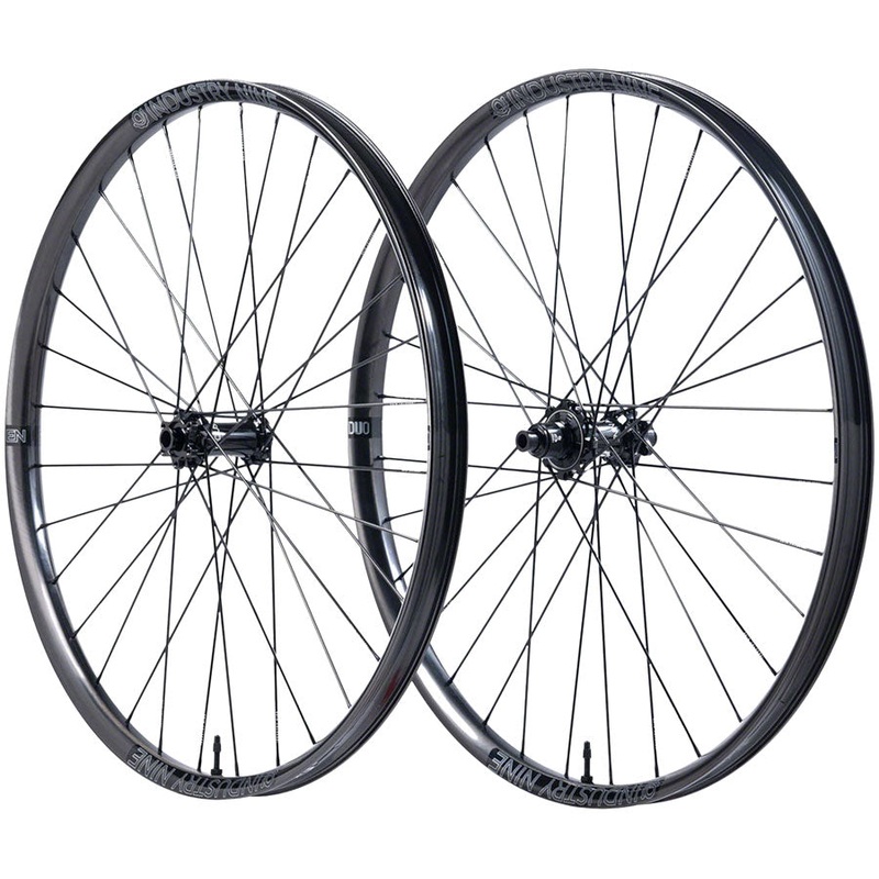 Industry Nine Hydra 2 Enduro Carbon Wheelset – 29″ 15 x 110mm/12 x 148mm 6-Bolt XD BLK 32H