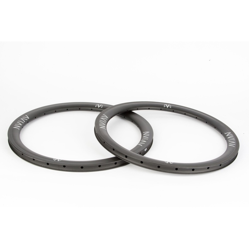 Avian Venatic Carbon Front Rim – 28H 20×1-3/8″ – Matte Black