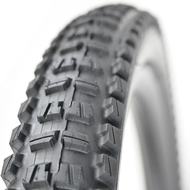 E*thirteen All-Terrain Trail/MoPo Tire 29″ x 2.4 – Black