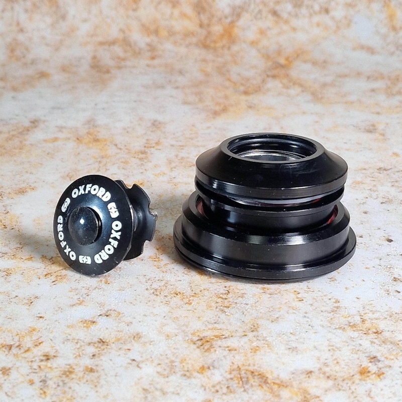 Oxford Semi-Integrated Tapered Sealed Headset