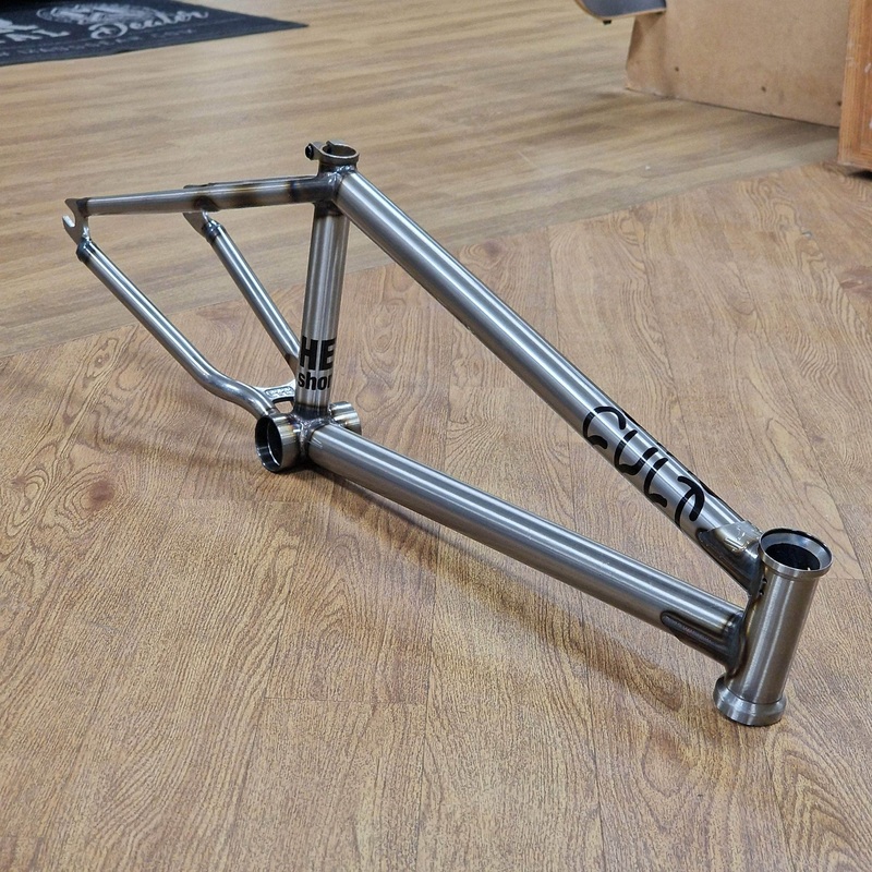 Cult Shorty IC Frame Raw