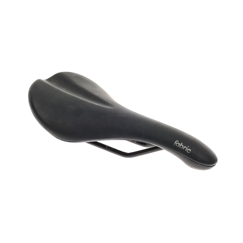 Fabric Scoop Sport Radius Saddle 142mm Steel Rails