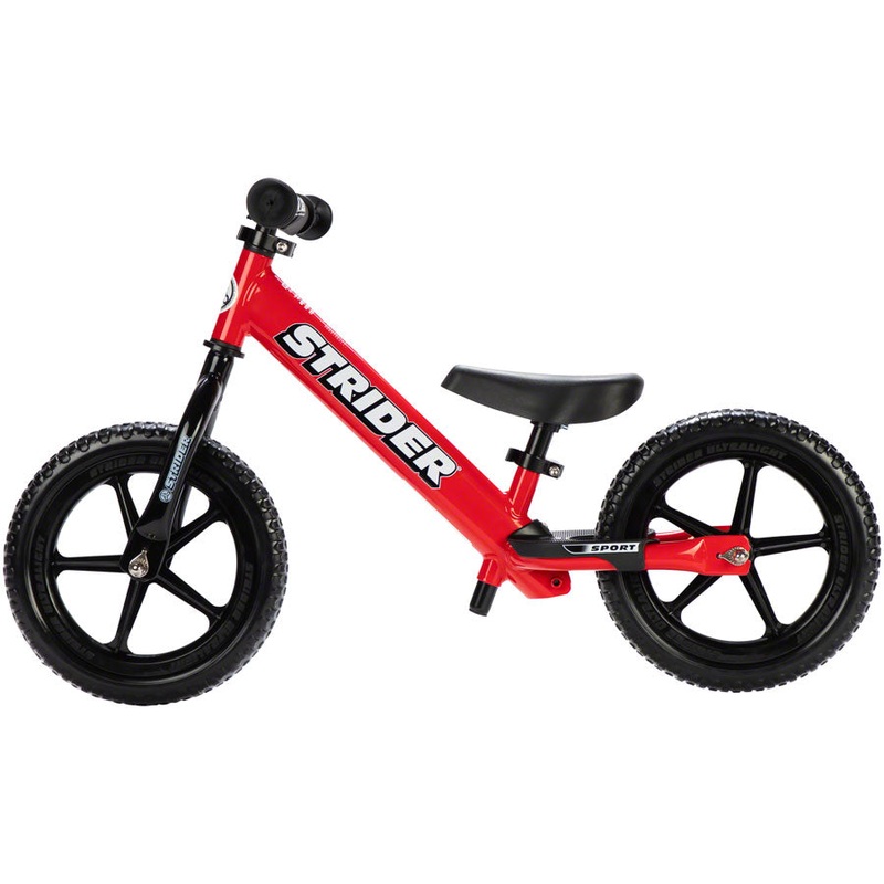 Strider 12 Sport Balance Bike: Red