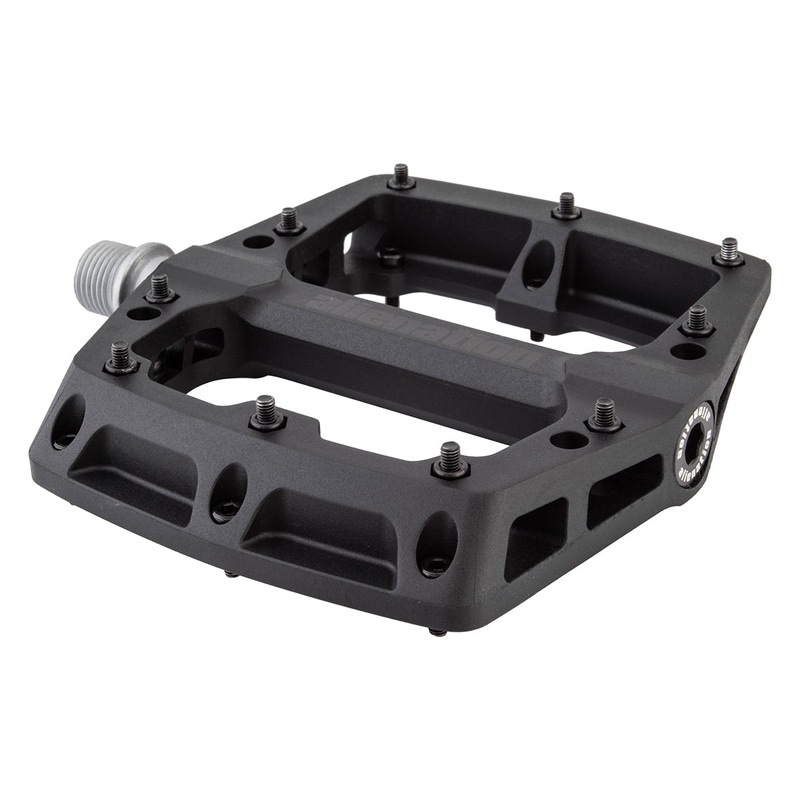 Alienation Foothold Pedals