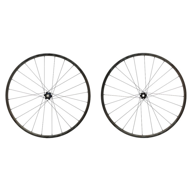 Easton EC70 Carbon Tubeless 29″ Wheelset