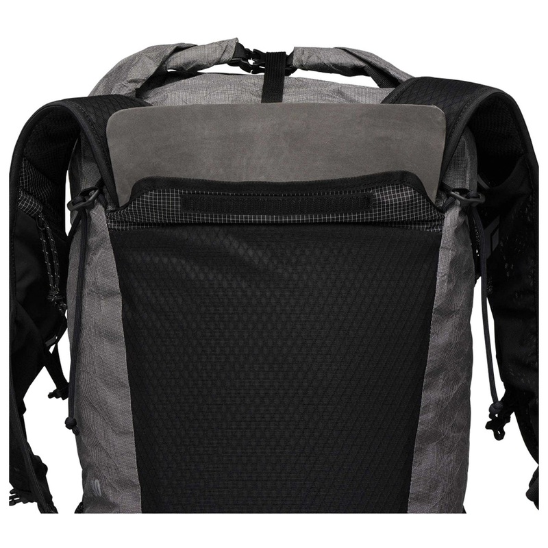 Black Diamond Betalight 30L Pack XS – Lightweight and Durable Backpack for Outdoor Adventures