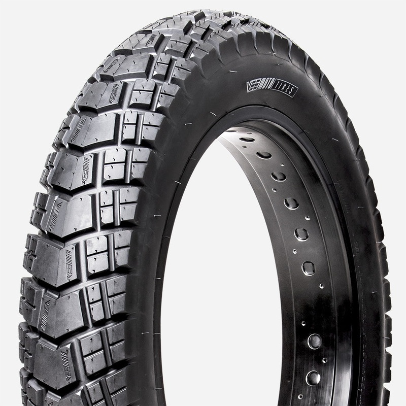 Vee Tire & Rubber EHuntsman 20×4.0 Wire TPI 30 Black/Black Reflective Road Tire BV46102