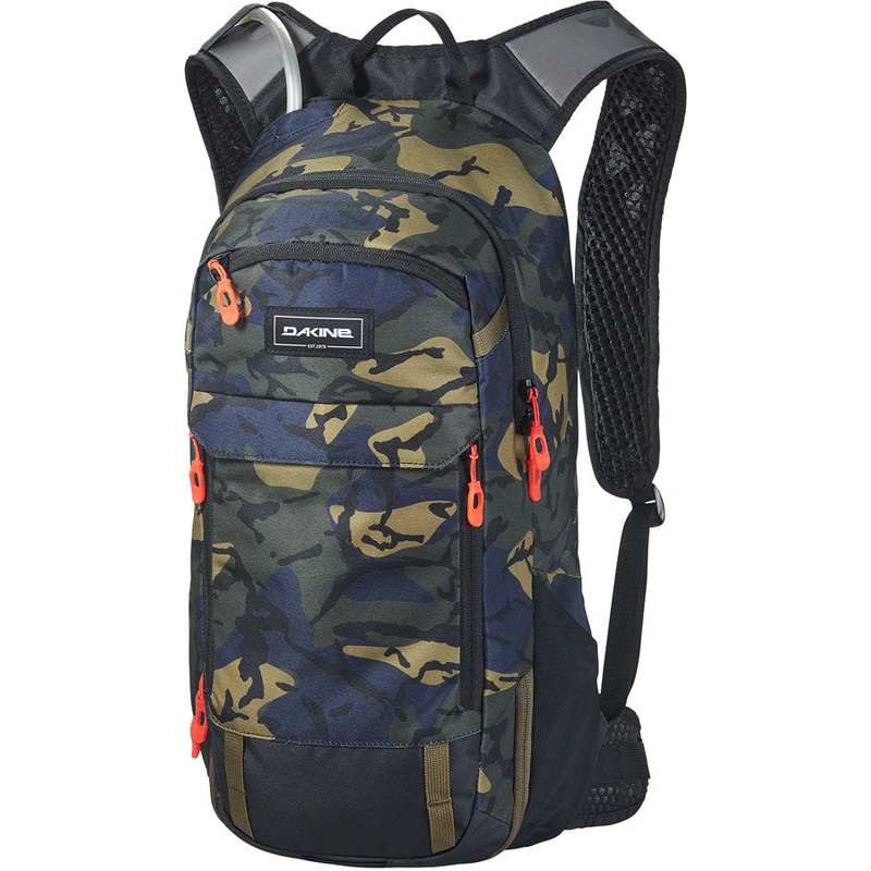 Dakine Syncline Hydration Pack – 16L Cascade Camo