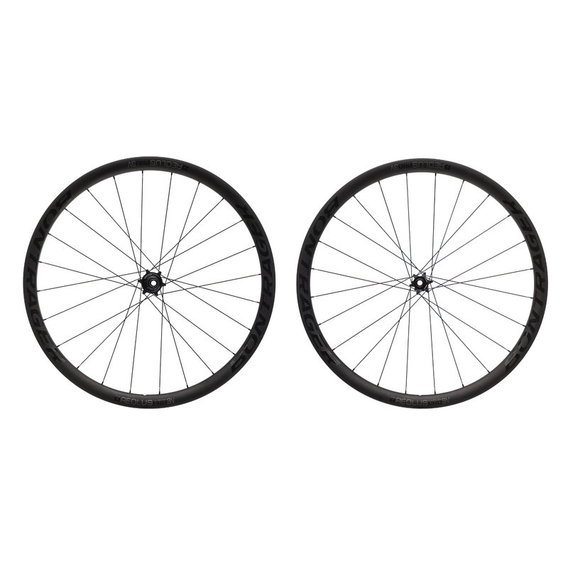 Bontrager Aeolus Pro 3V TLR Disc Carbon Tubeless 700c Wheelset