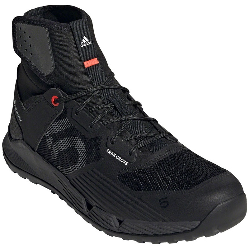 Five Ten Trailcross GTX Flat Shoes – Mens Core BLK / DGH Solid Gray / FTWR White 8