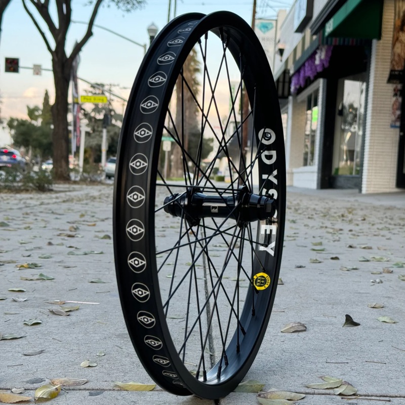 Custom Merrit Non Stop front Wheel