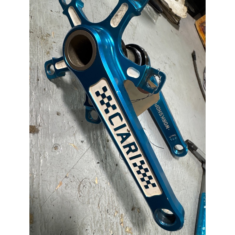 ciari 140mm race cranks w bb