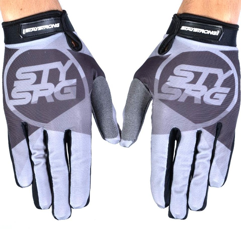 Stay Strong Tricolour Youth Gloves – Grey