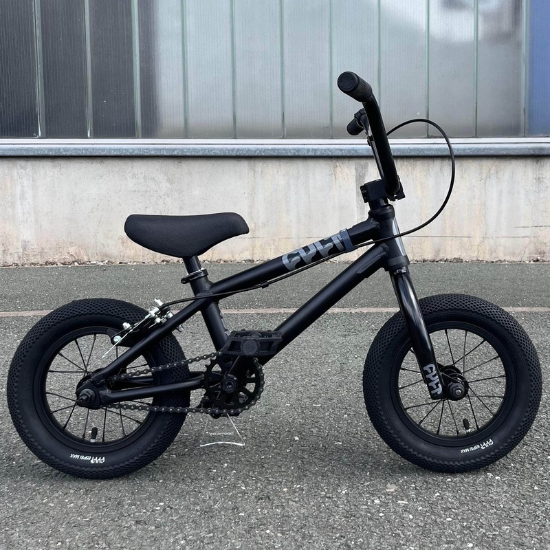 Cult 2025 Juvenile 12 Inch Bike Black