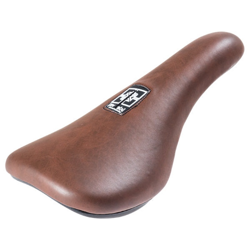 Fit Lo-Bolt Pivotal Seat