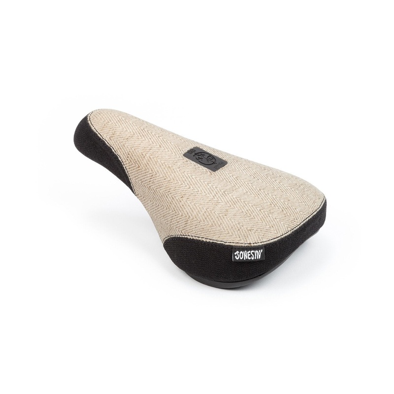 BSD Jonesin’ Fat Seat (Sand)