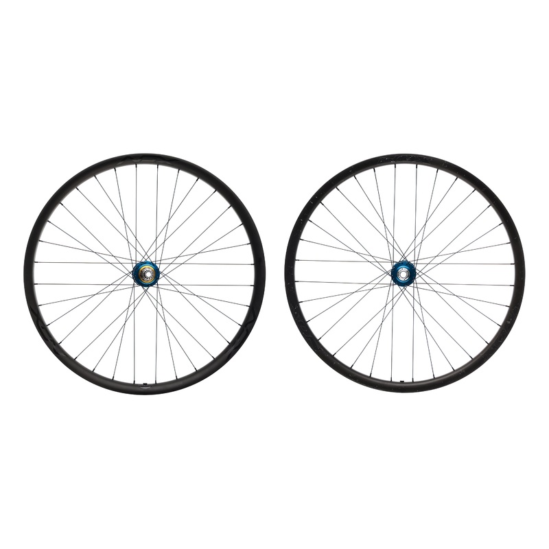 Nox Composites Kitsuma Carbon Tubeless 29″ Wheelset