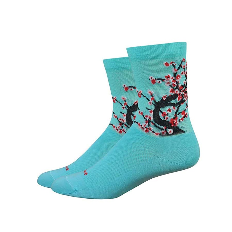 DeFeet Aireator 4″ Socks Neptune/Black/Red M