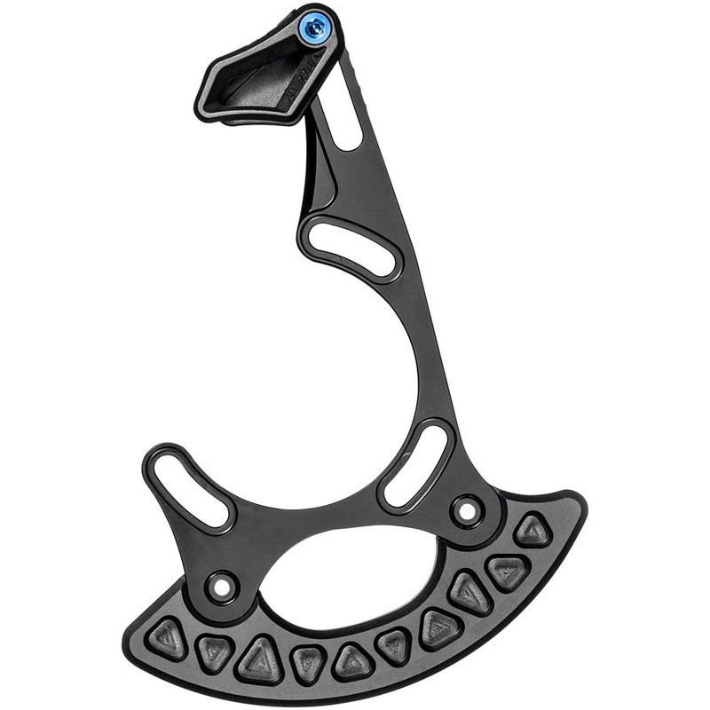 absoluteBLACK Oval Chainguide plus Bashguard – ISCG-05 Mount, 26-34t Oval, Black