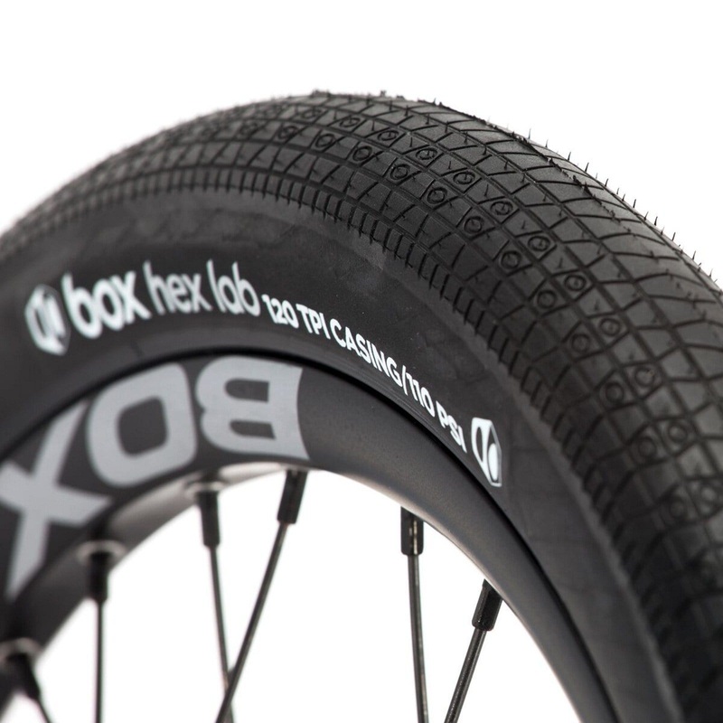 Box Hex Lab Tyre Black