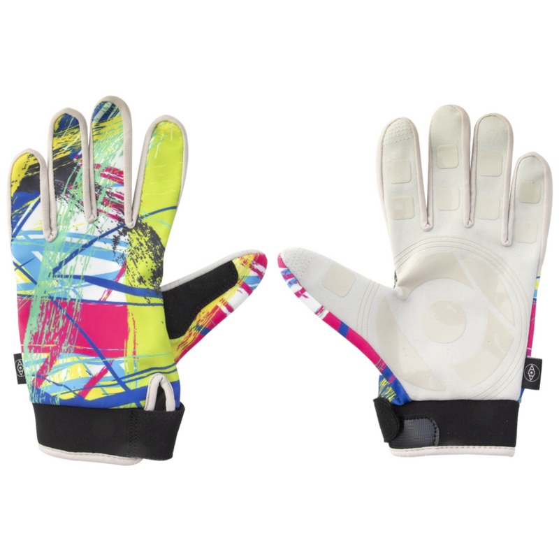 Alienation Invisible Touch Gloves