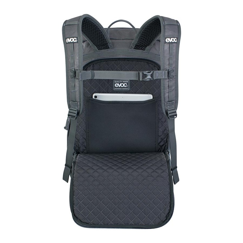 EVOC Mission Pro Backpack 28L, Multicolor